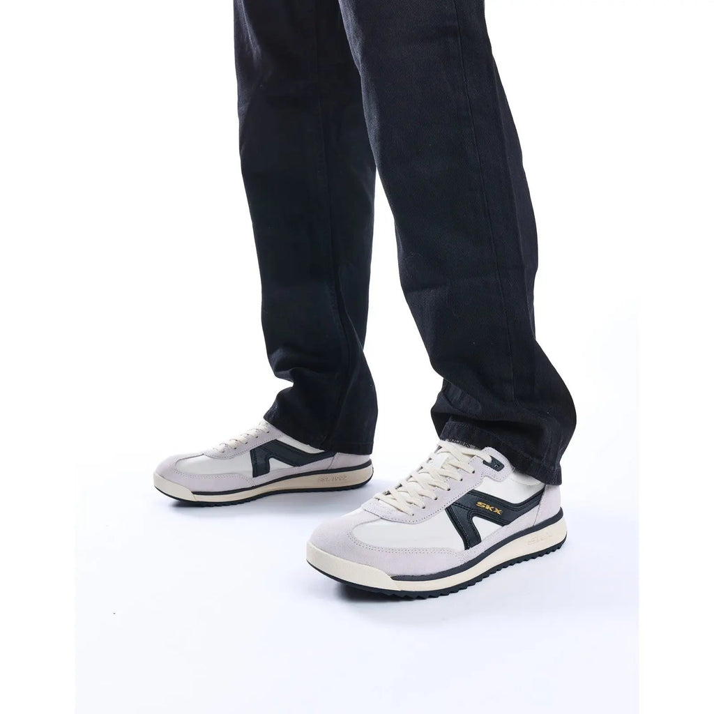 Skechers SKX 92 Spective Court Trainers