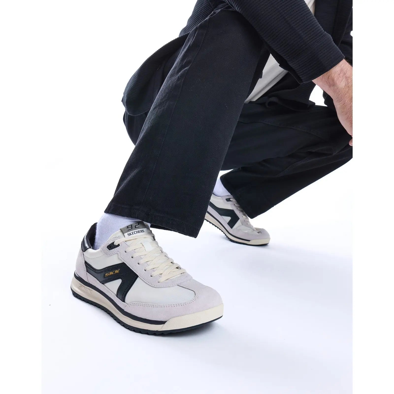 Skechers SKX 92 Spective Court Trainers